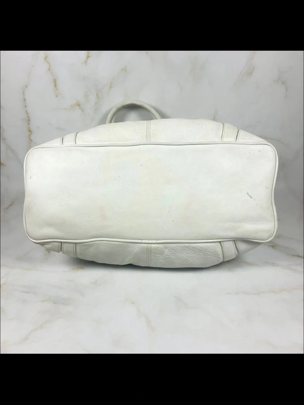 Mulberry White Pebbled Leather Shoulder Bag with Turn-Lock